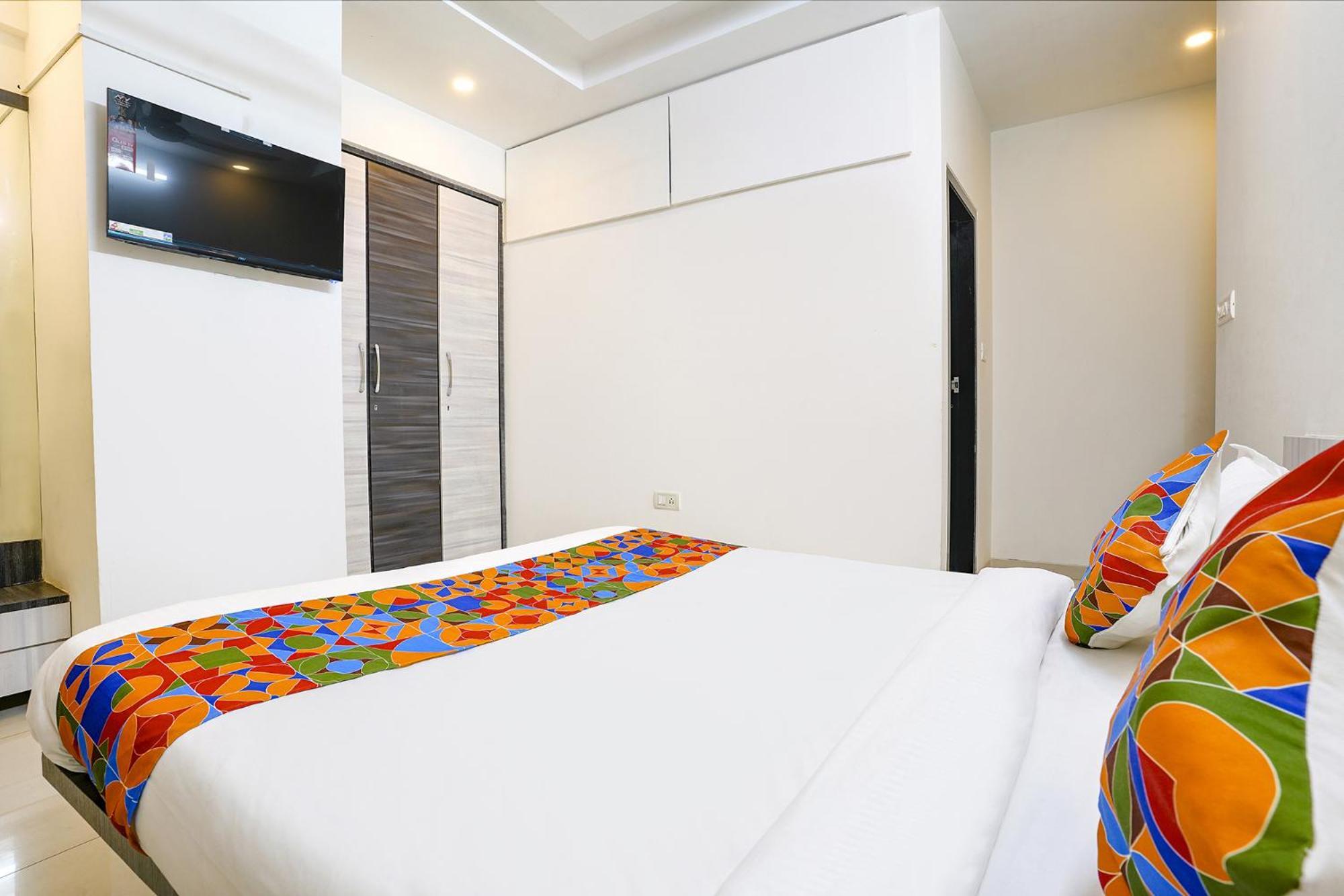Fabhotel Shree Balaji Apartment Mumbai Luaran gambar