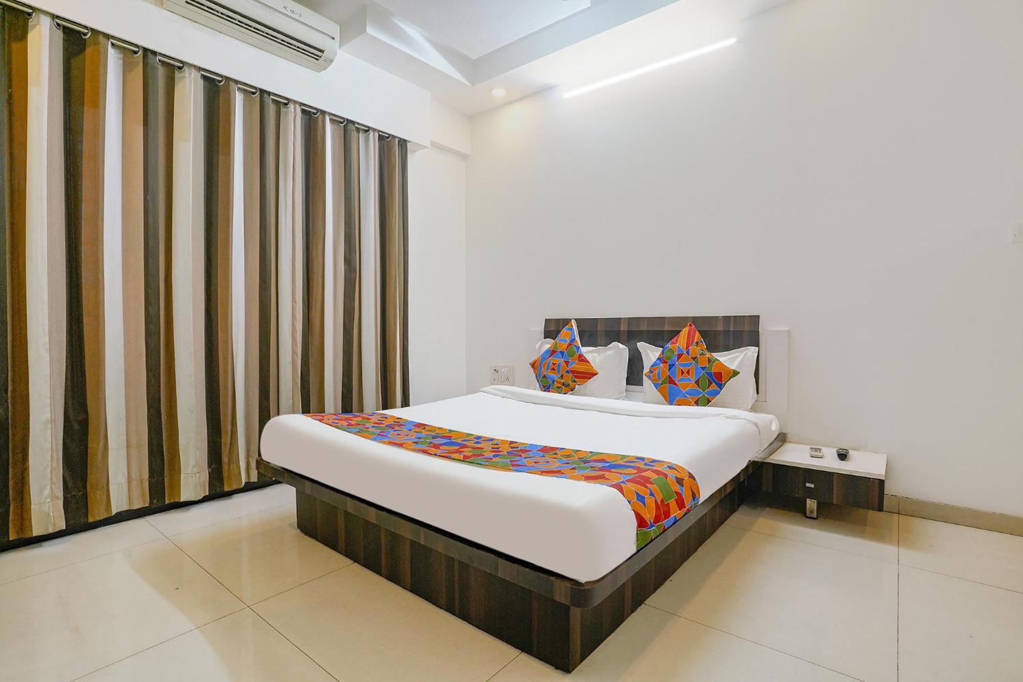 Fabhotel Shree Balaji Apartment Mumbai Luaran gambar