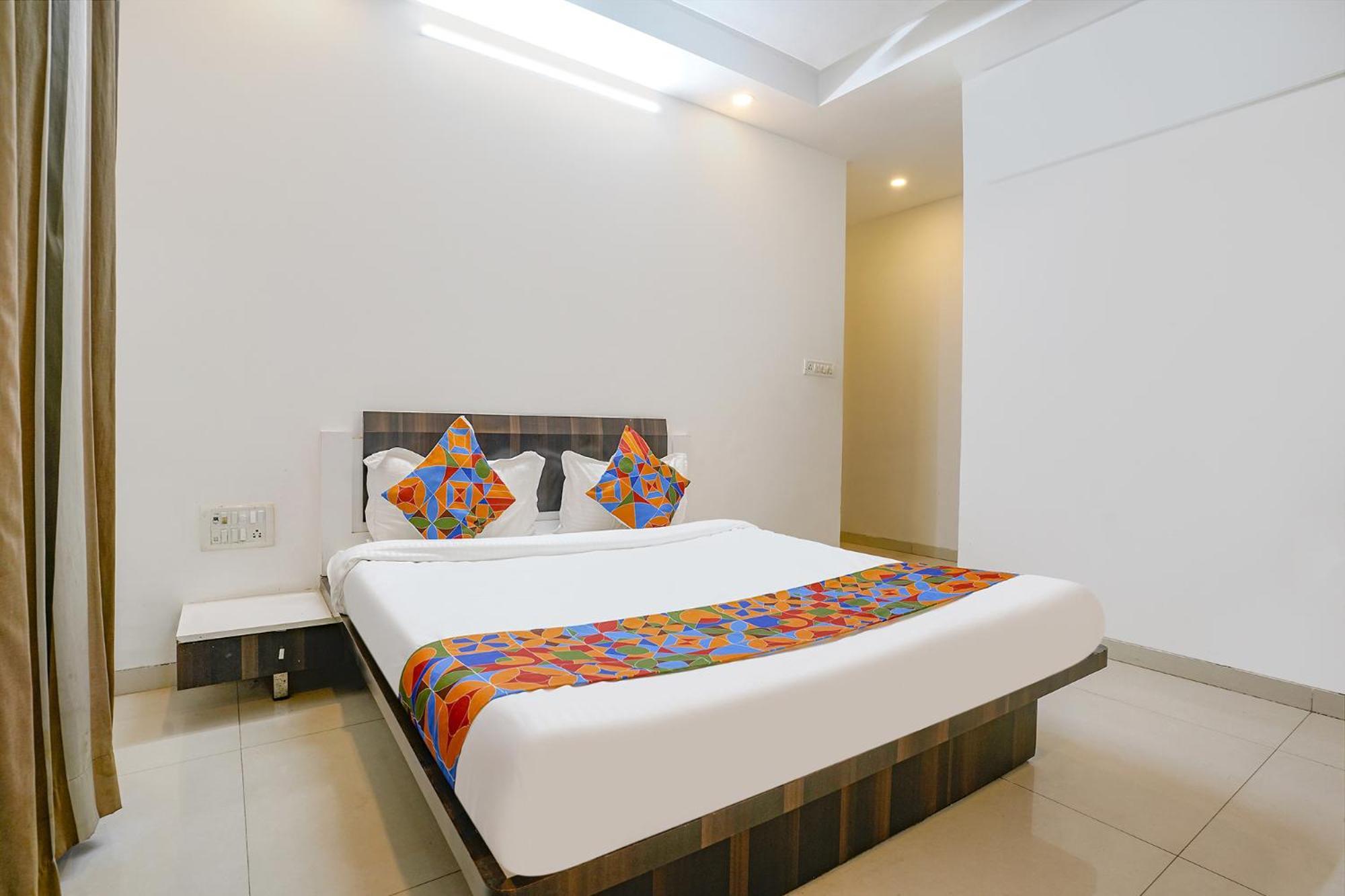 Fabhotel Shree Balaji Apartment Mumbai Luaran gambar