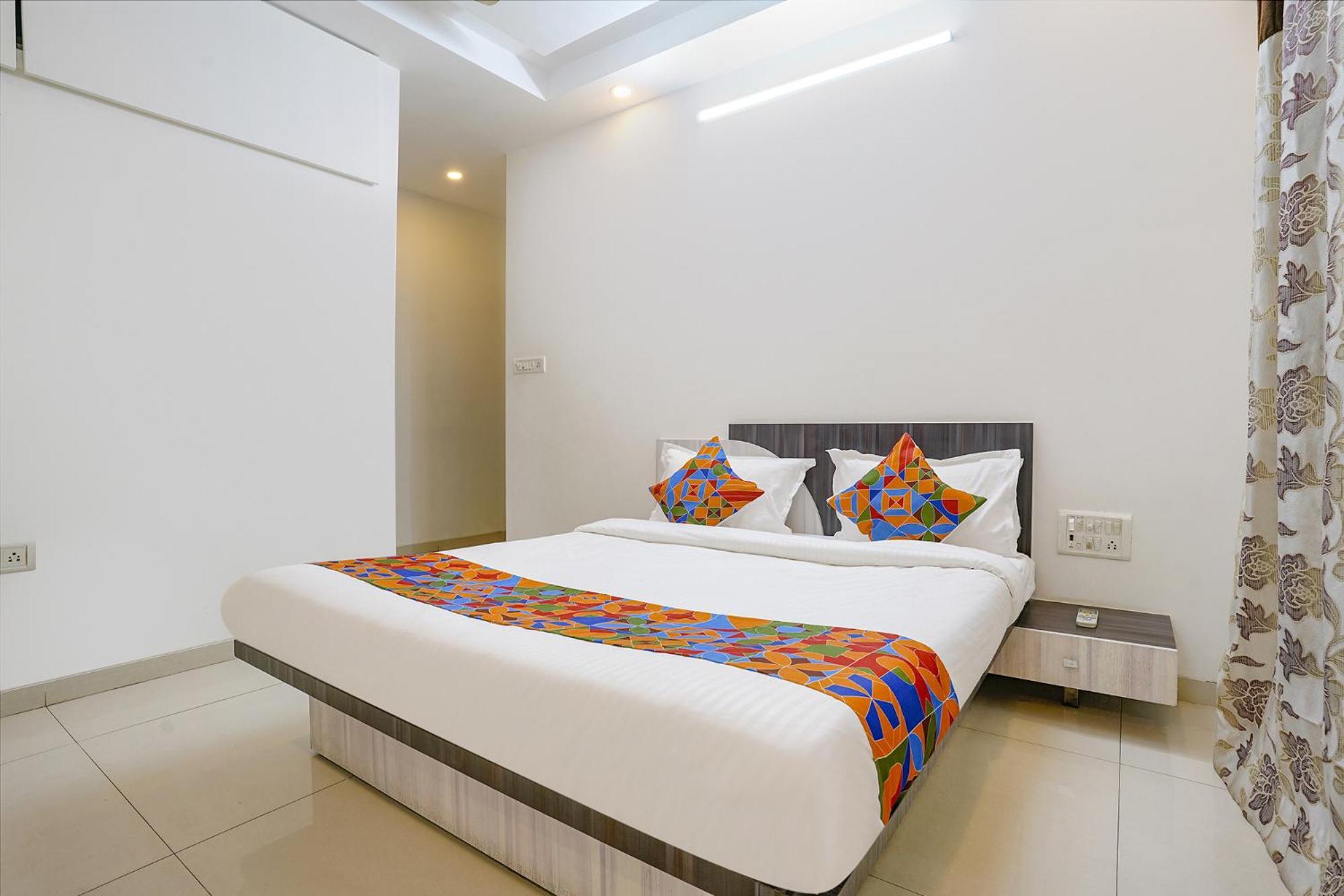 Fabhotel Shree Balaji Apartment Mumbai Luaran gambar